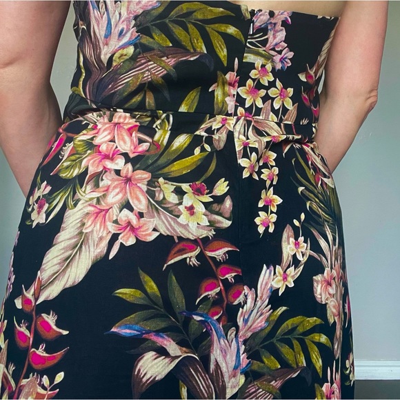 ZIMMERMANN Cutout Floral-Print
Linen Blend Halter Neck Midi Dress - Picture 3 of 5